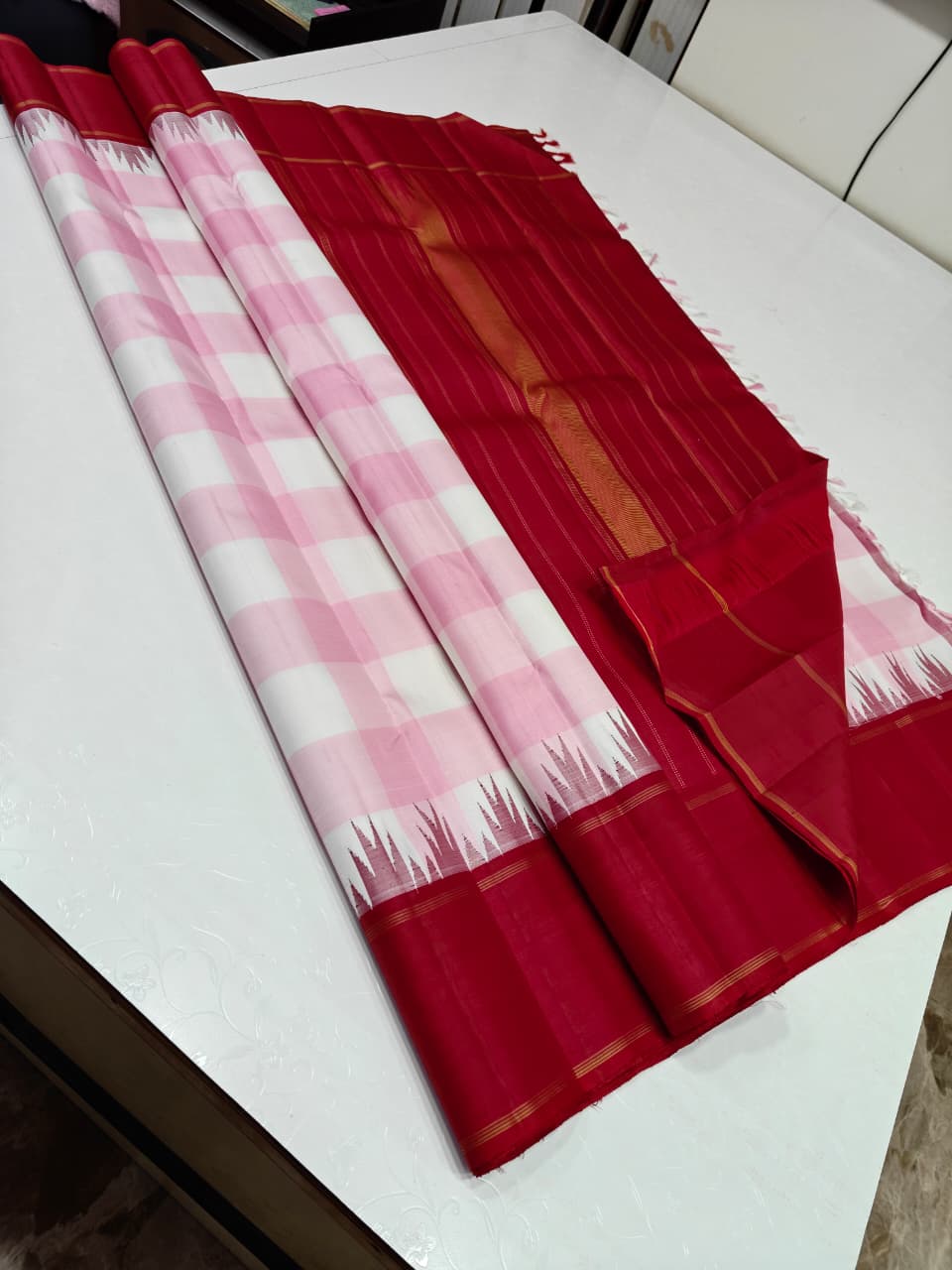 Rich Traditional Kanchipuram Silk Saree With Antique Gold Zari Work